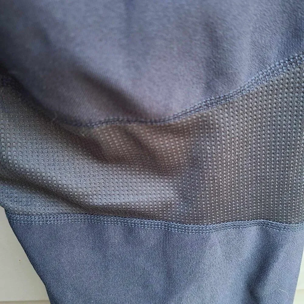 Nike Black Performance Pants with Vented Knees size Large (12-14)